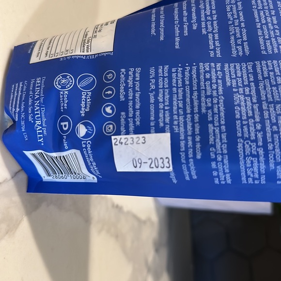 Selina Naturally Light Grey Celtic Sea Salt - Picture 3 of 4